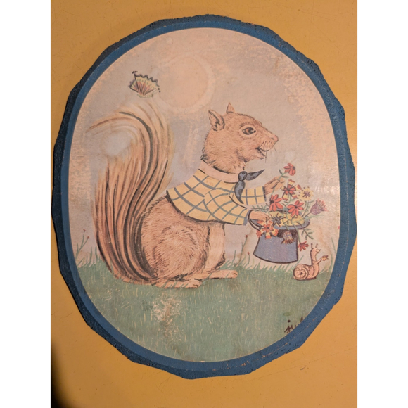 Vintage Squirrel & Snail Oval Wall Plaque Retro Kitsch Quirky Blue Flowers - Picture 1 of 8